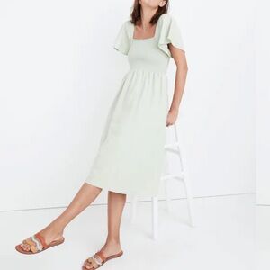 Madewell • Linen-Blend Lucie Smocked Midi Dress